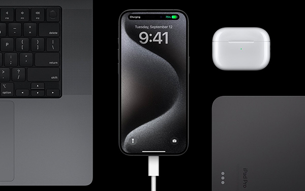 iPhone 15 Pro dùng sạc gì?